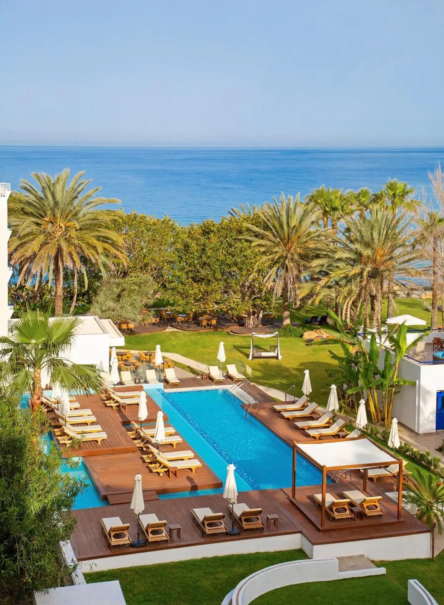Azia Resort & Spa OUTDOOR_POOL