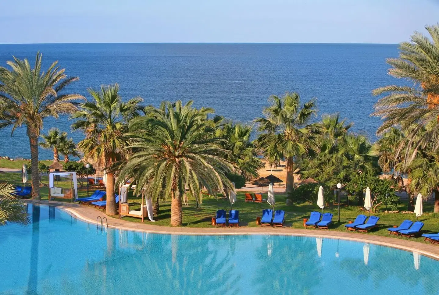 Azia Resort & Spa OUTDOOR_POOL