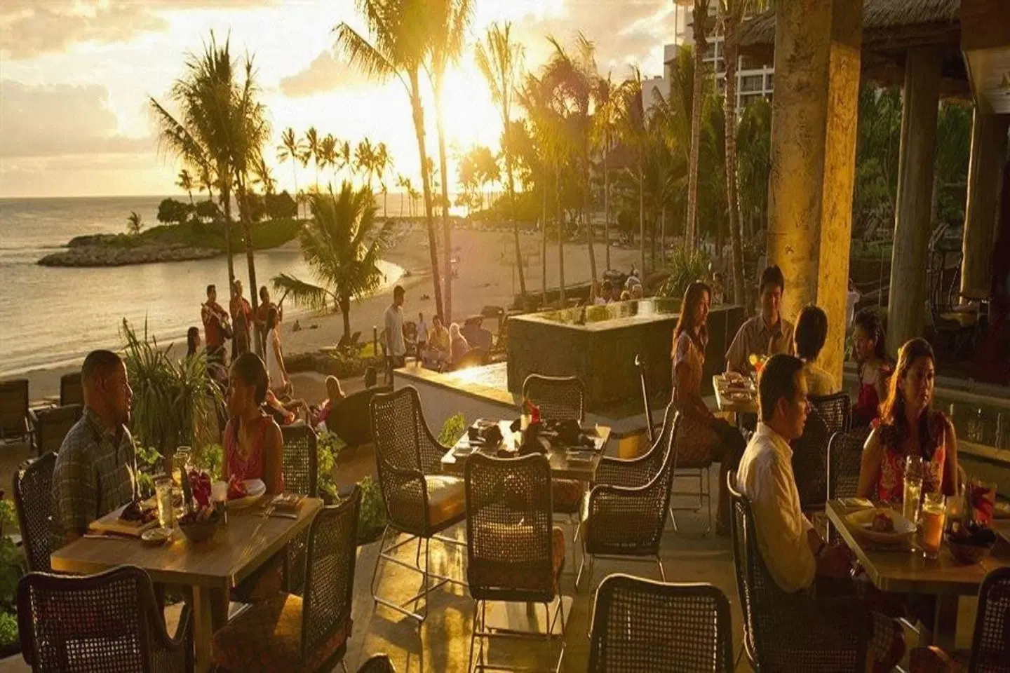 Aulani, a Disney Resort & Spa Restaurant