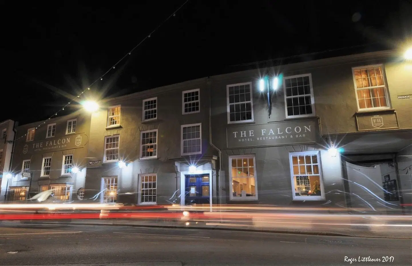 The Falcon Hotel EXTERIOR