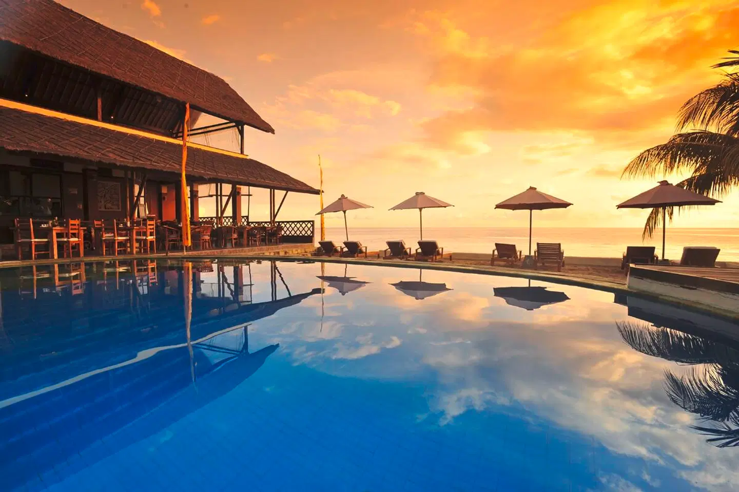 Tauch Terminal Resort Tulamben & Spa OUTDOOR_POOL