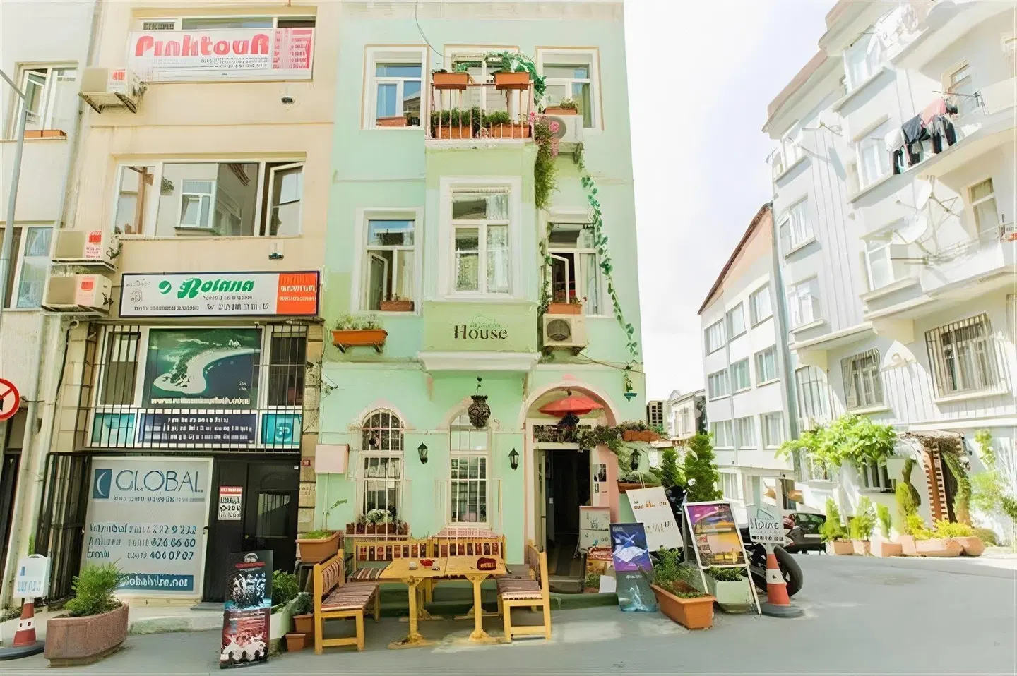 Istanbul Taksim Green House Hostel EXTERIOR