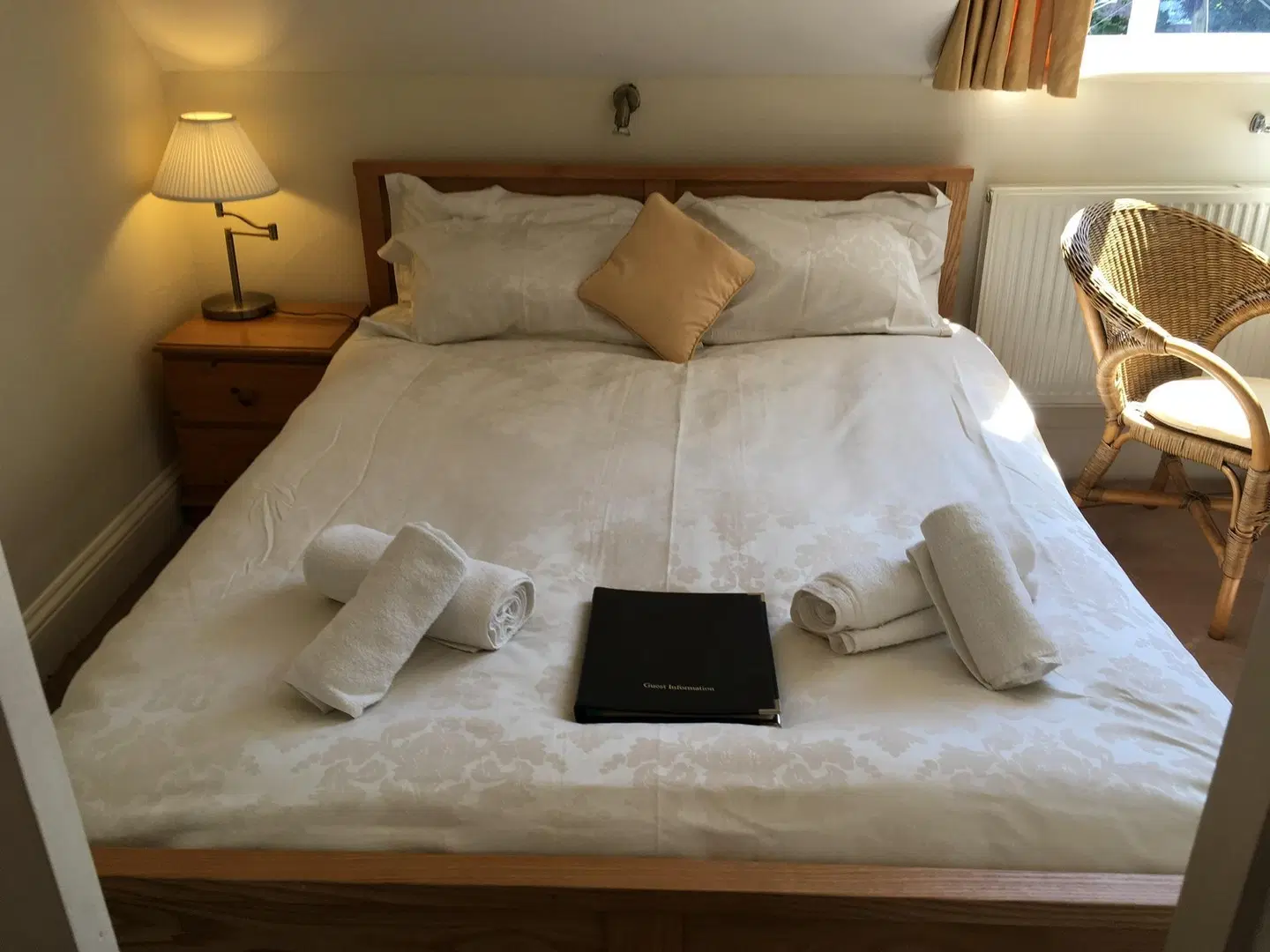 St Raphael Guest House ROOM_EXAMPLE