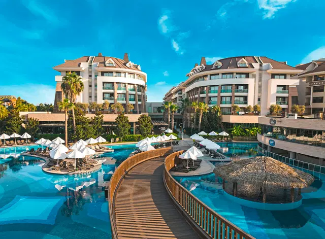 Sherwood Dreams Resort OUTDOOR_POOL