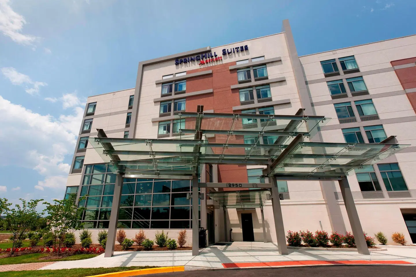 SpringHill Suites by Marriott Alexandria Old Town/Southwest EXTERIOR
