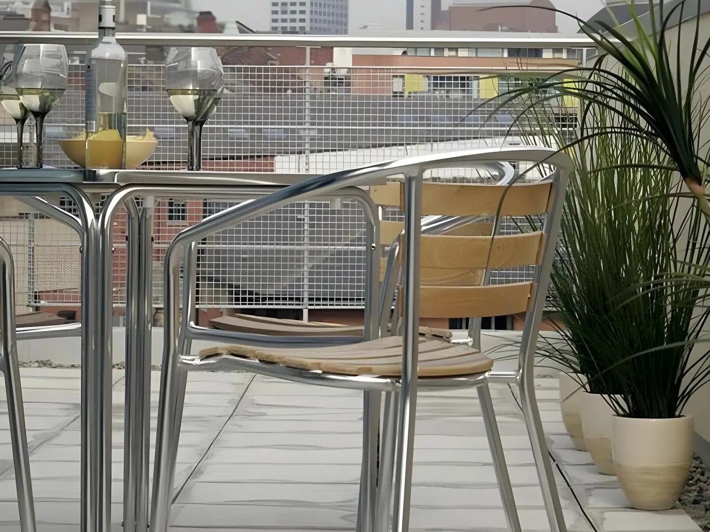Kspace Serviced Apartments Terrasse