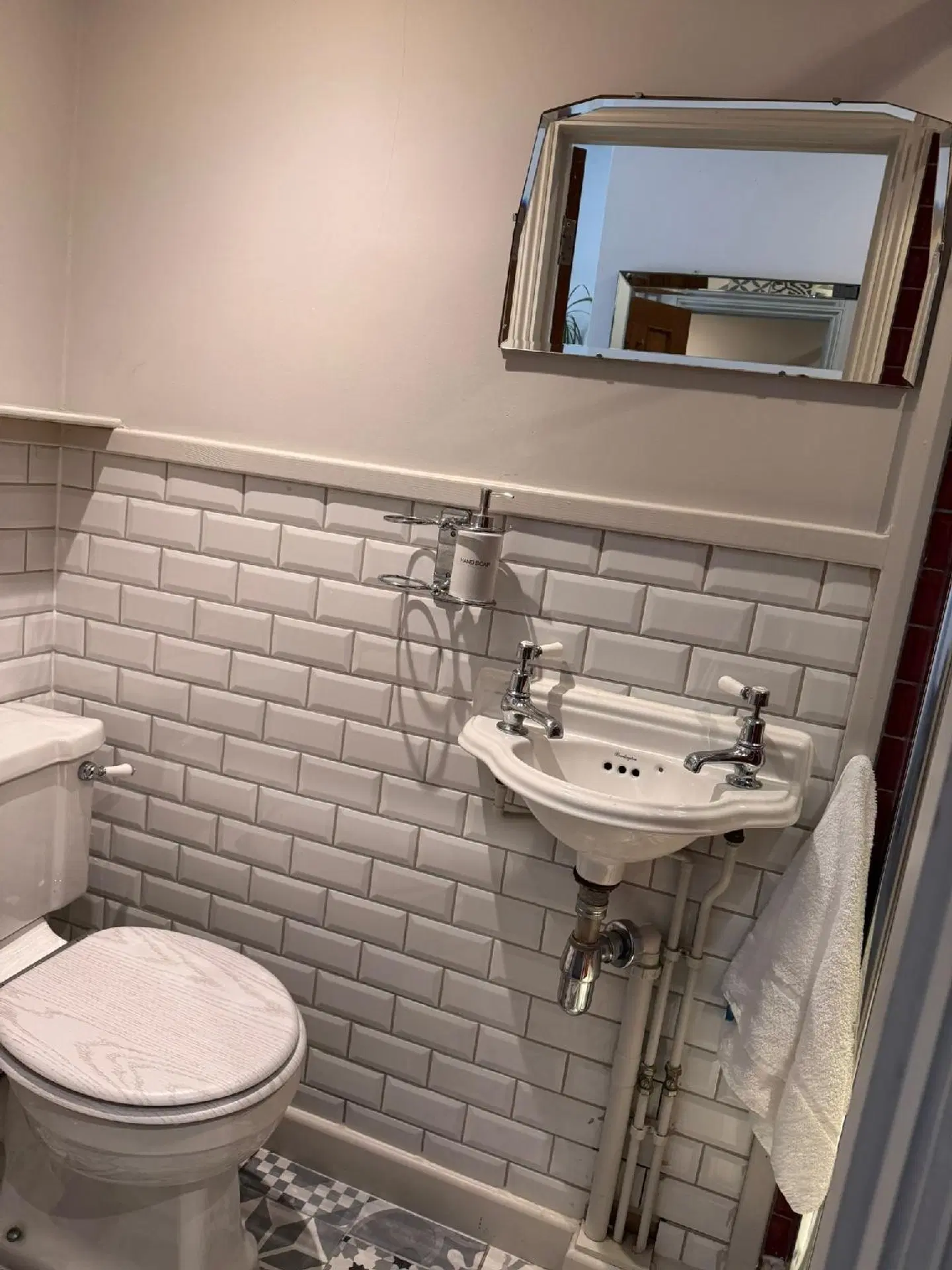 Regency House ROOM_EXAMPLE