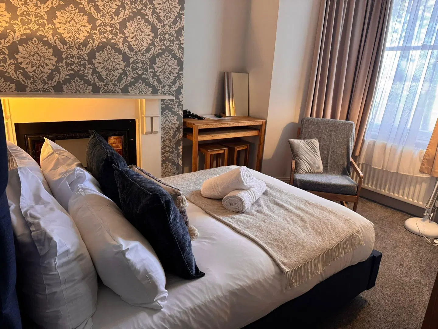 Regency House ROOM_EXAMPLE