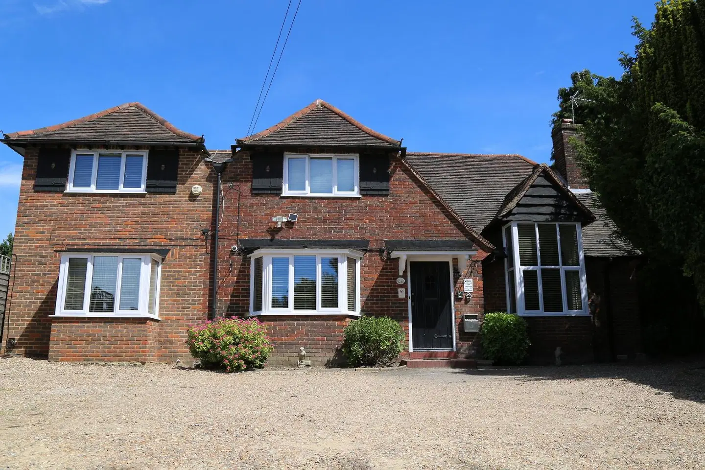 Debden Guest House EXTERIOR