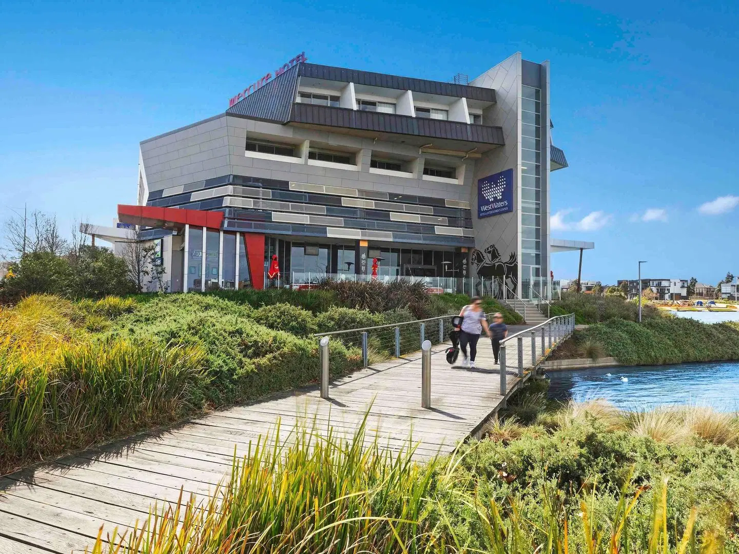 Mercure Melbourne Caroline Springs EXTERIOR