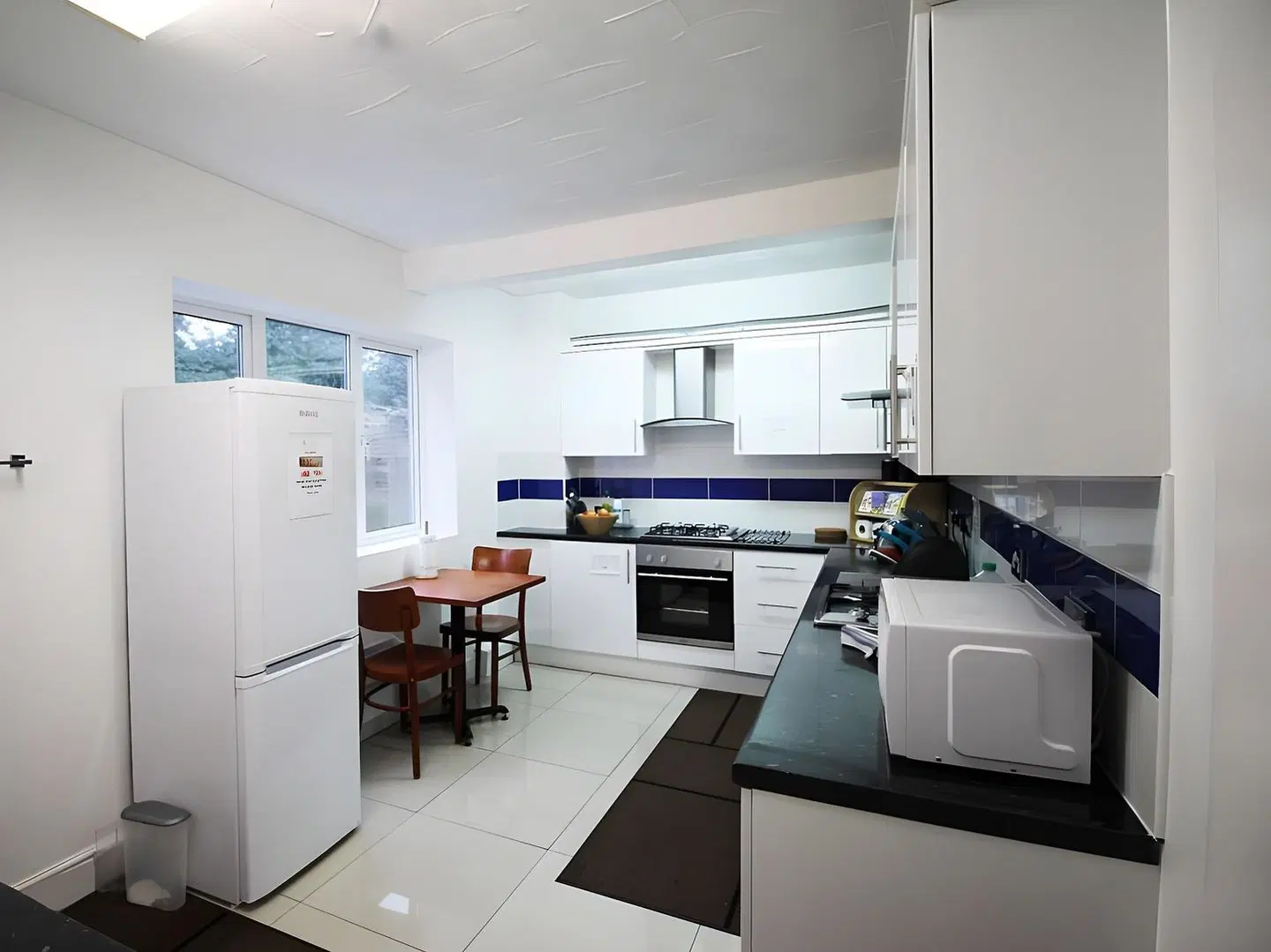 Flexistay Sutton Aparthotel ROOM_EXAMPLE