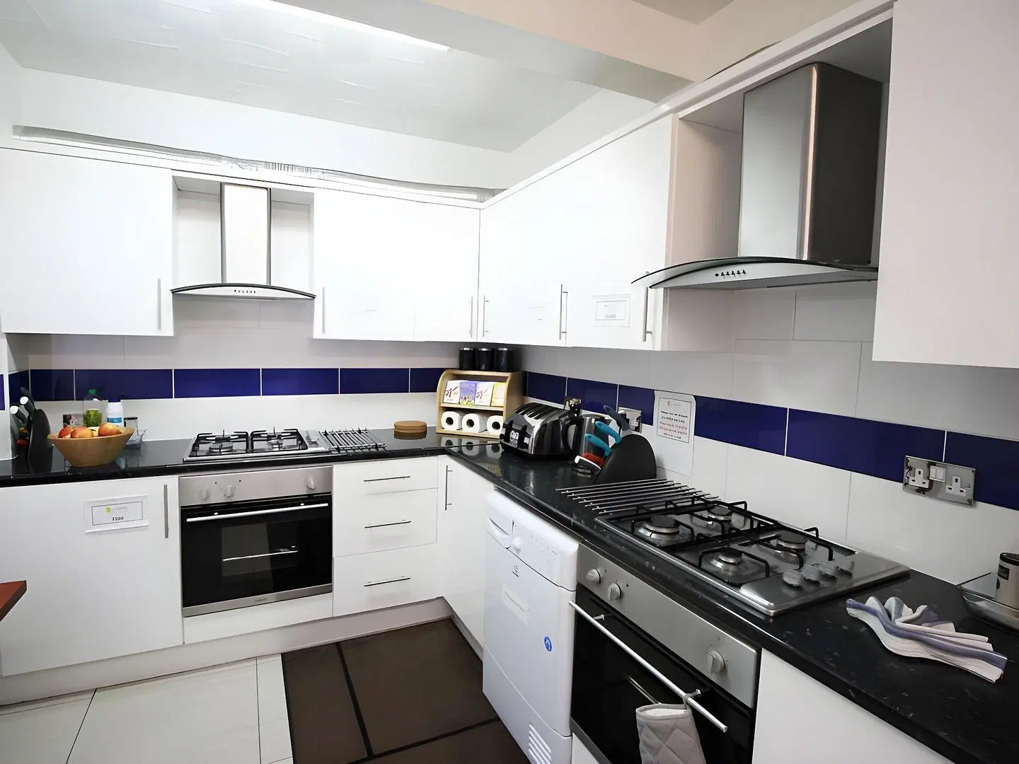 Flexistay Sutton Aparthotel ROOM_EXAMPLE