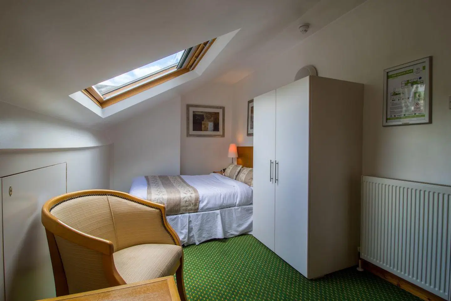 A Park View Hotel ROOM_EXAMPLE