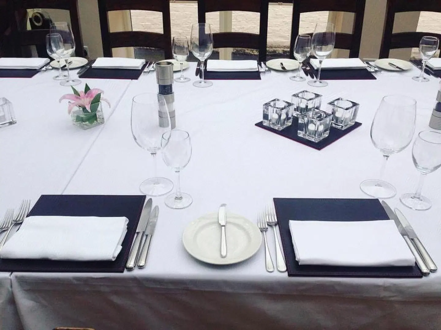 A Park View Hotel Restaurant