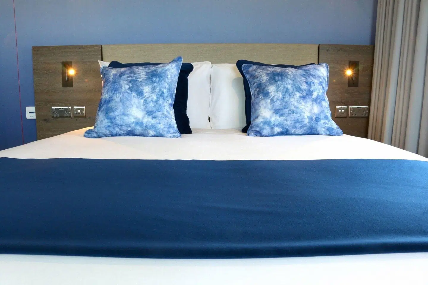 Hex Hotel at Yorkshire Wildlife Park ROOM_EXAMPLE