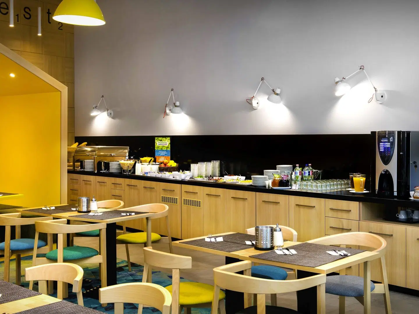 ibis Styles Budapest Center Bar