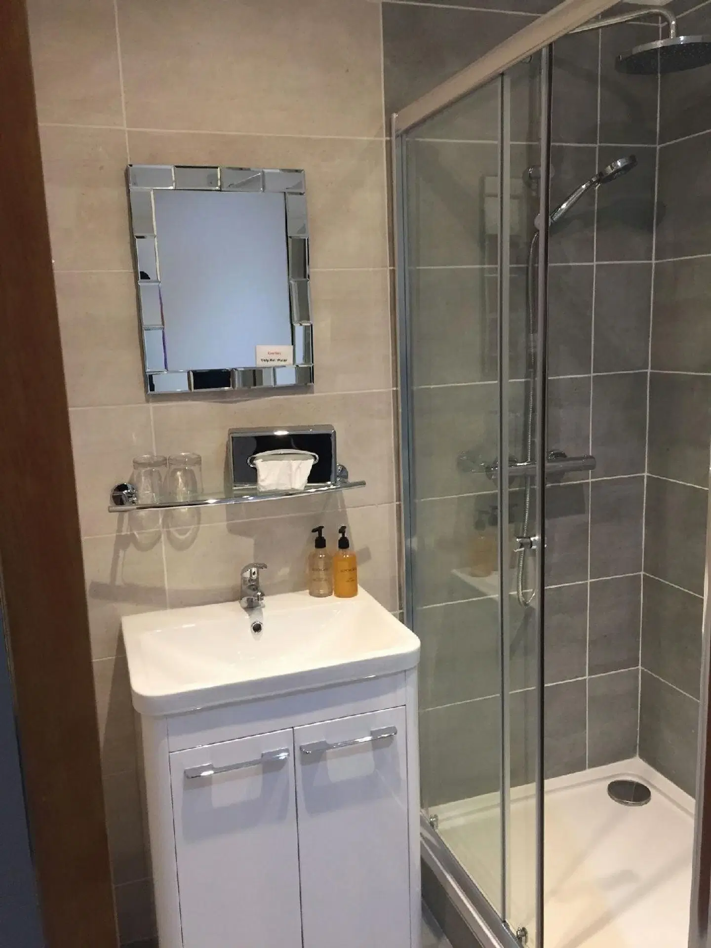 Purdy Lodge Badezimmer