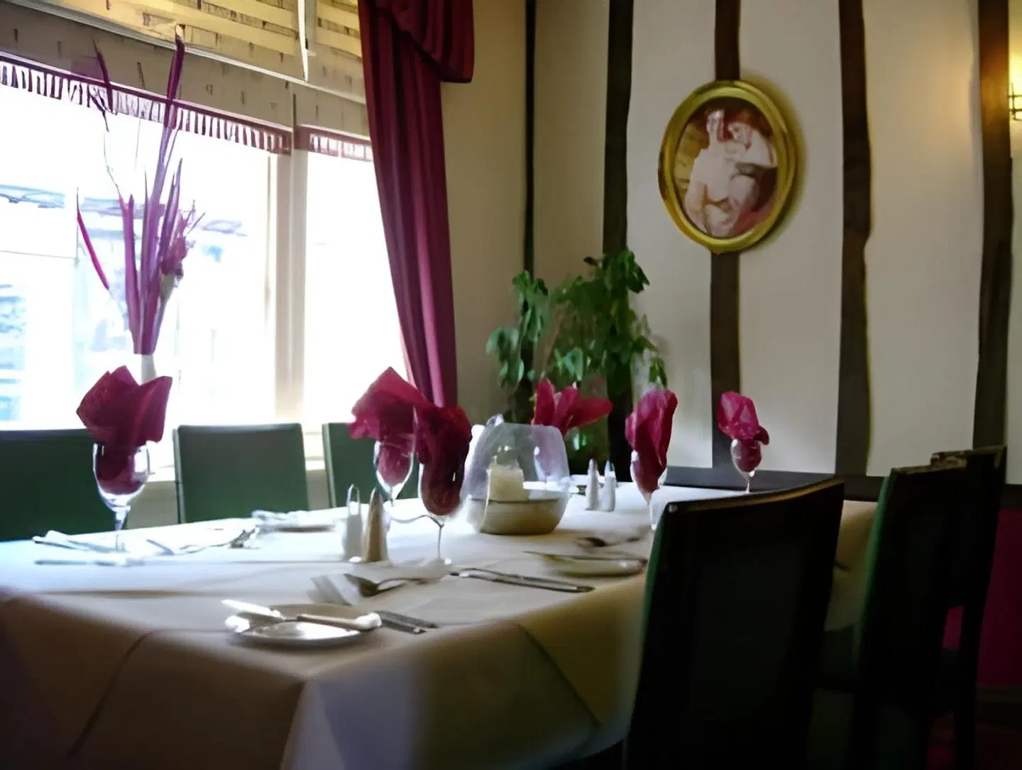 Old Bull Inn Restaurant