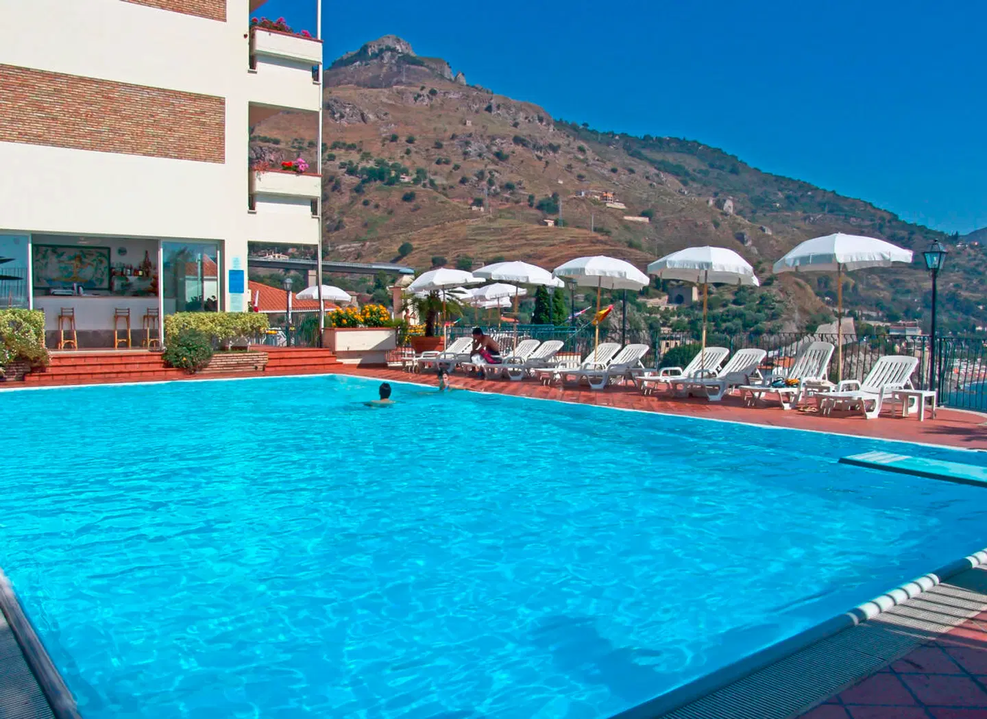 Bay Palace OUTDOOR_POOL