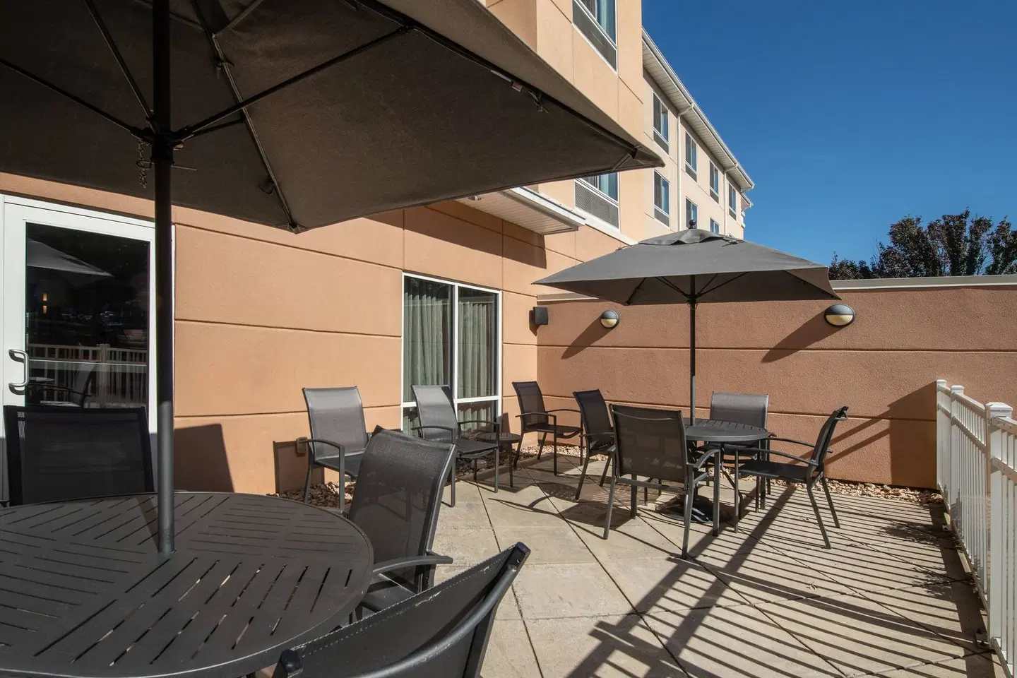 Fairfield by Marriott Inn & Suites Harrisonburg Terrasse