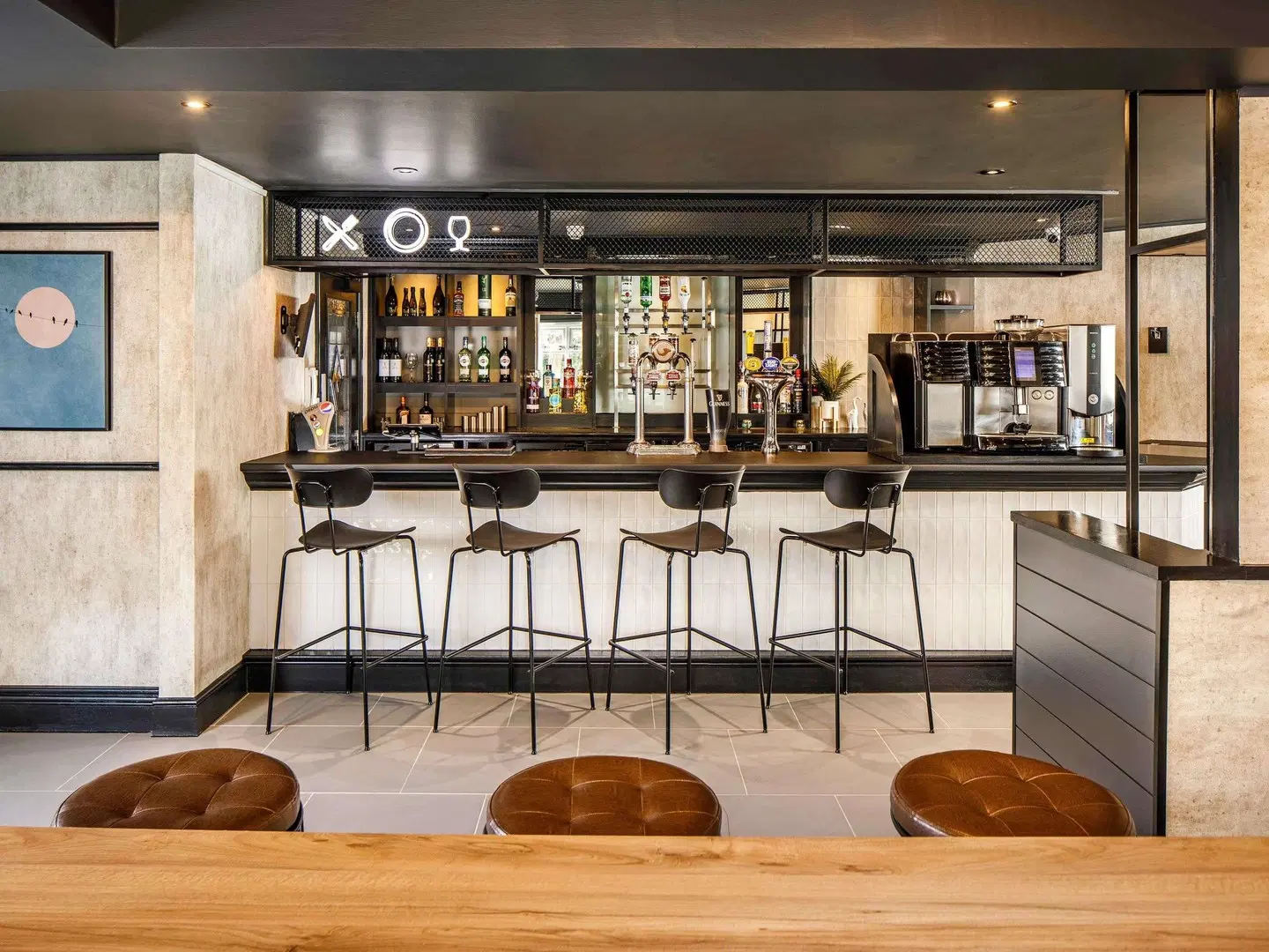 ibis Wakefield East - Castleford' Bar