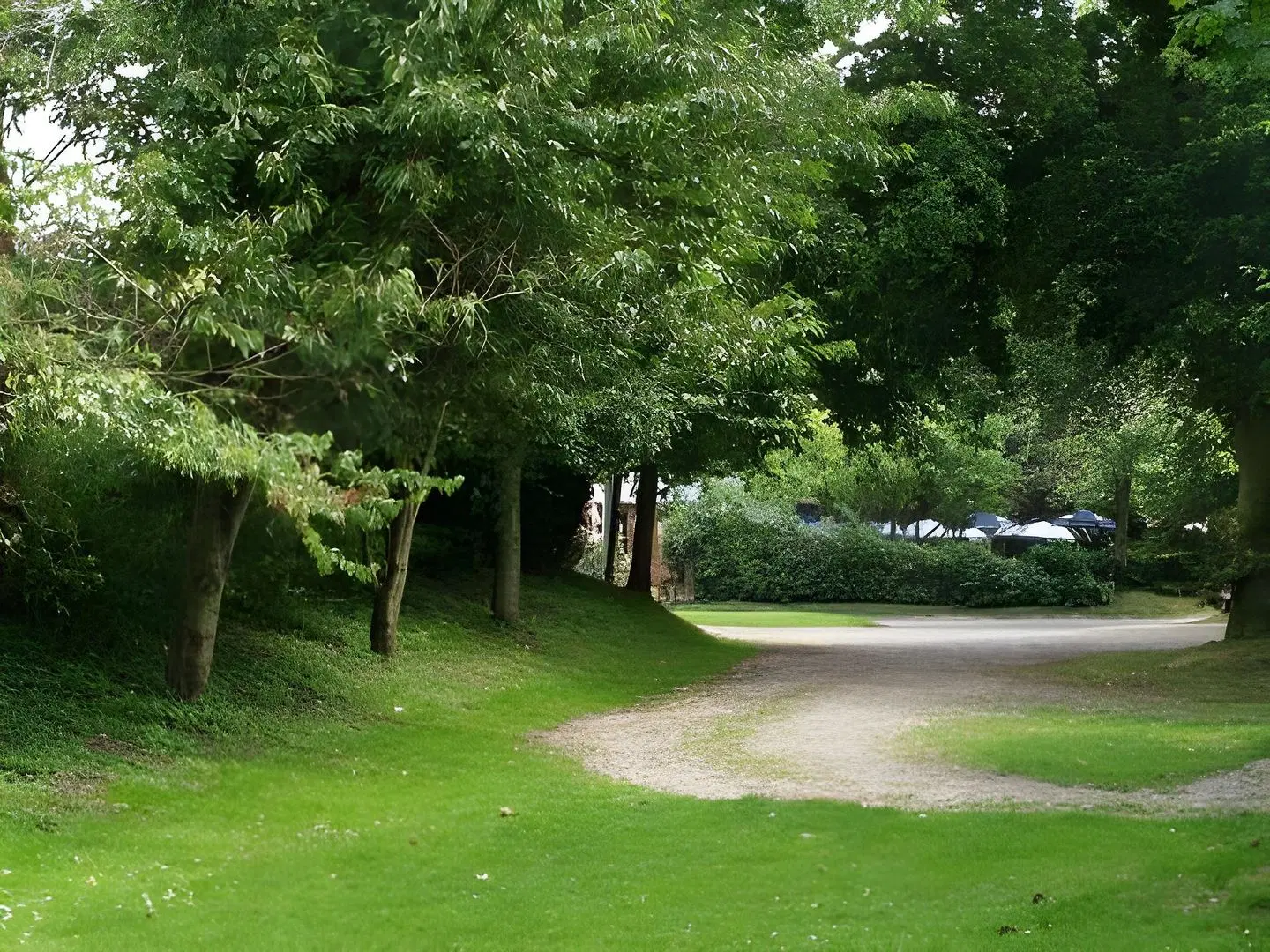 The Olde Windmill Inn Garten