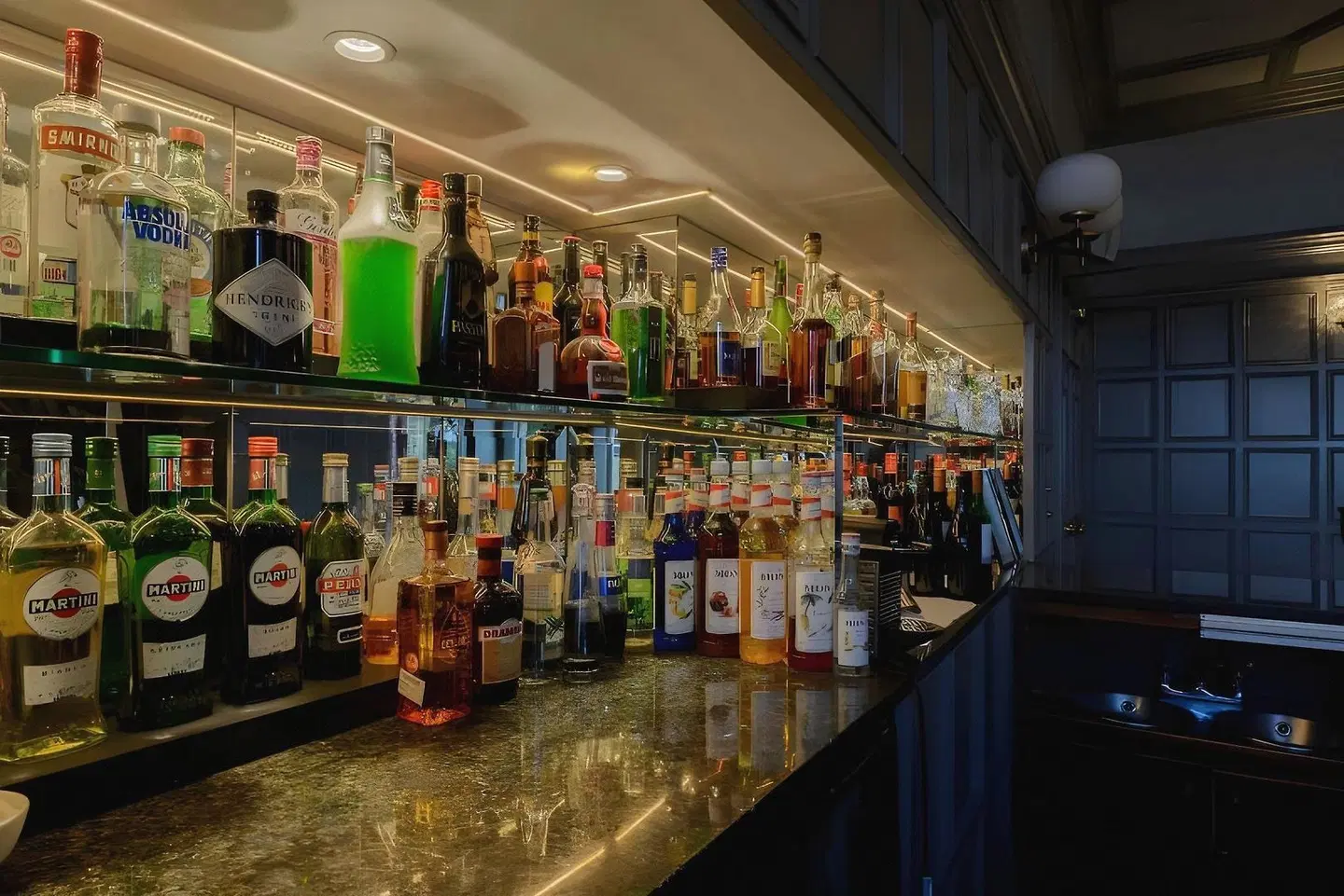 Warren House Bar
