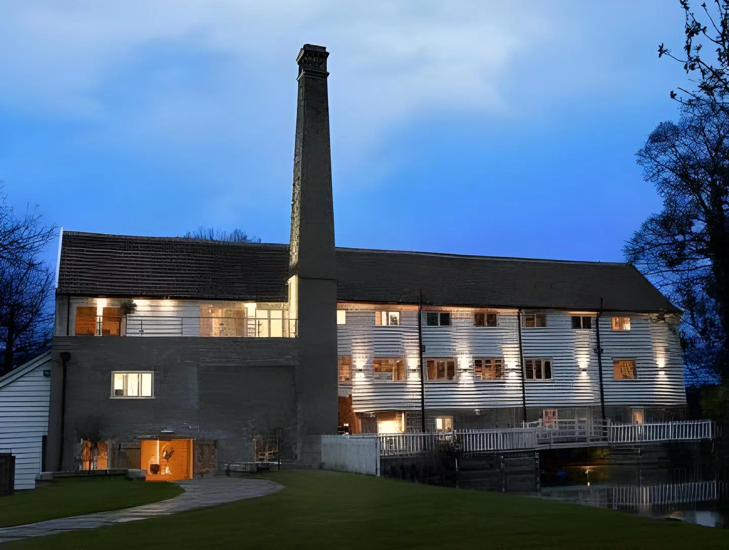 Tuddenham Mill EXTERIOR
