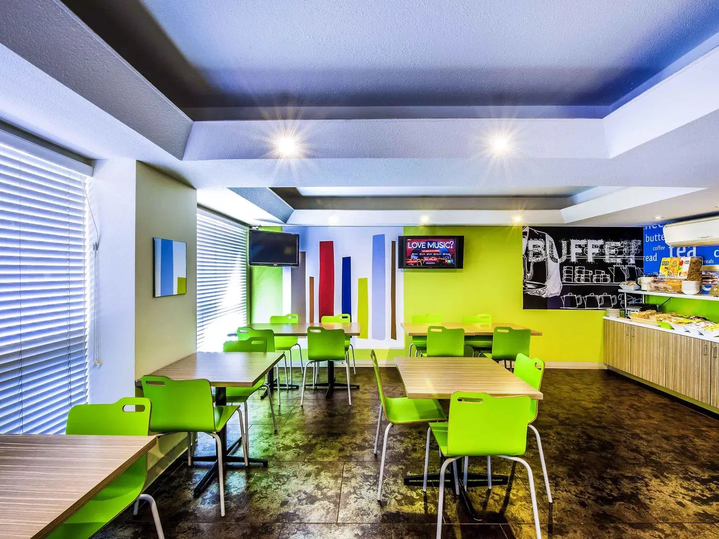 ibis budget Fawkner Bar