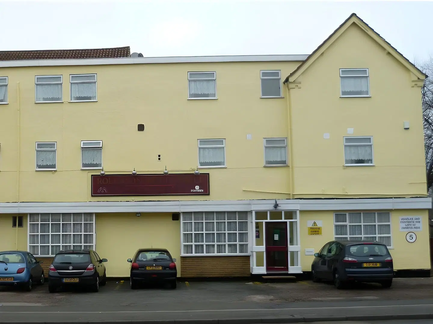 Rollason Wood Hotel EXTERIOR
