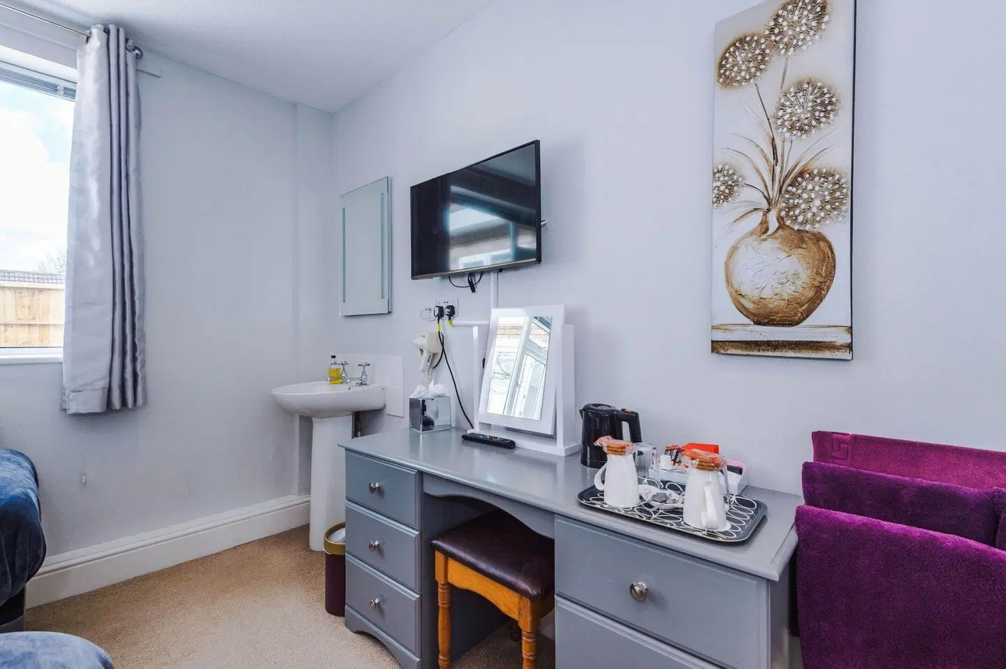 Holcombe Guest House ROOM_EXAMPLE