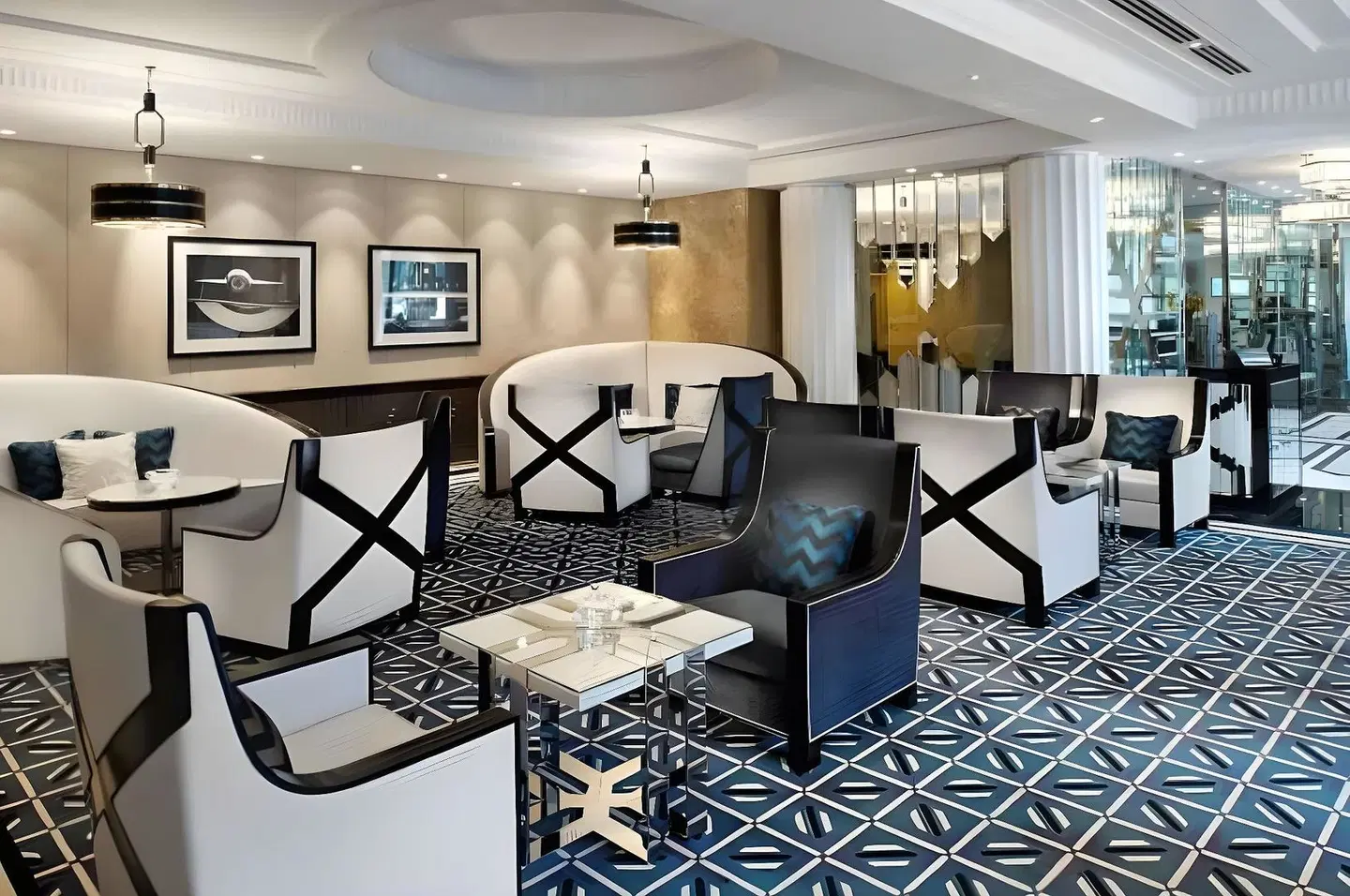 Crown Towers LOUNGE_LOBBY