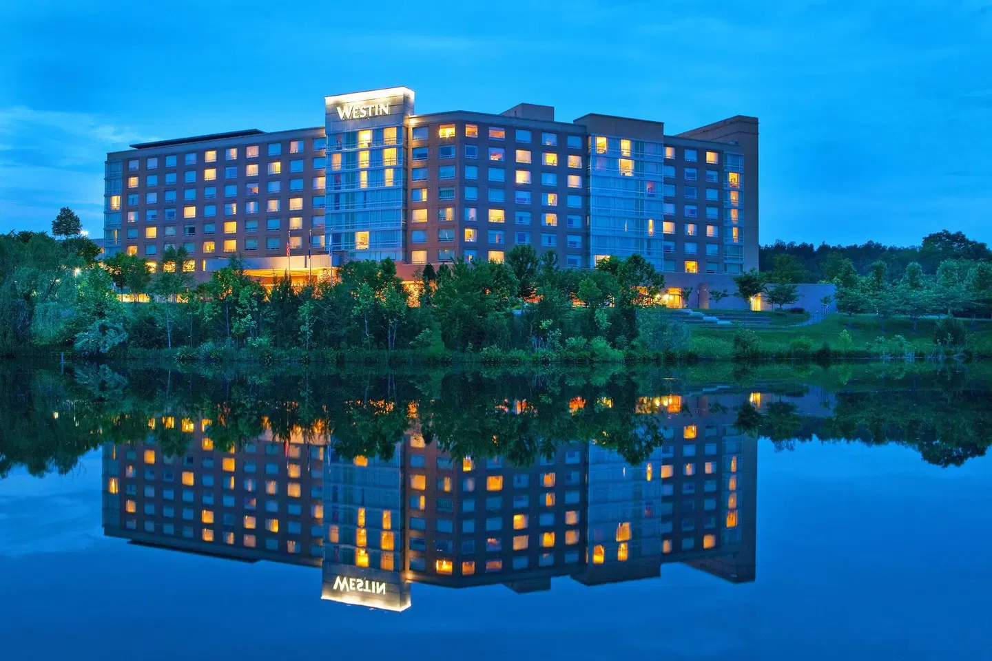The Westin Washington Dulles Airport EXTERIOR
