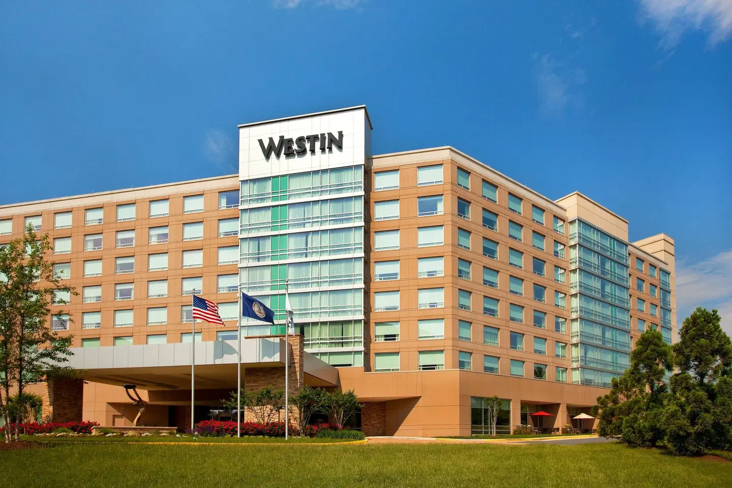 The Westin Washington Dulles Airport EXTERIOR