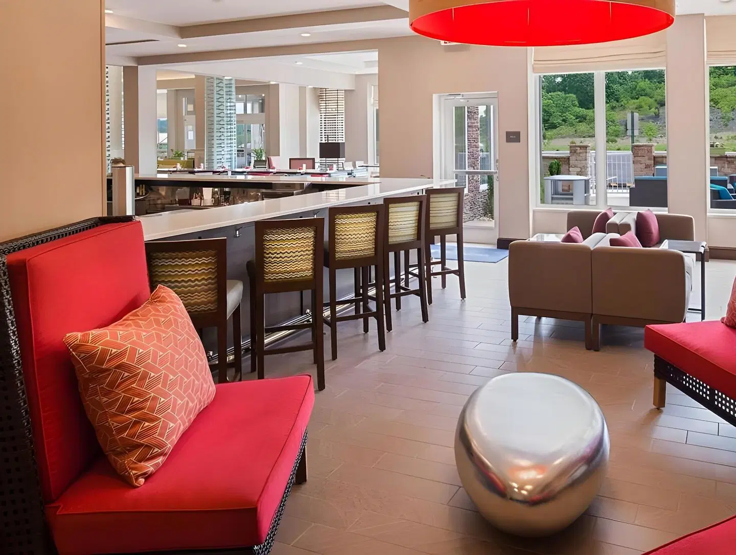 Hilton Garden Inn Bristol Bar