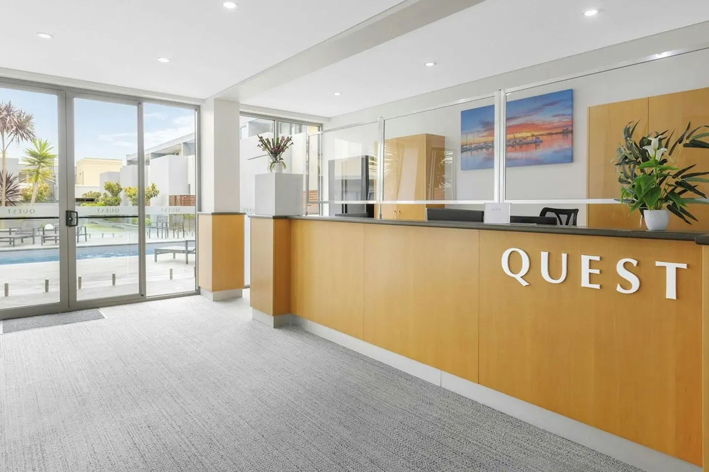 Quest Portland LOUNGE_LOBBY