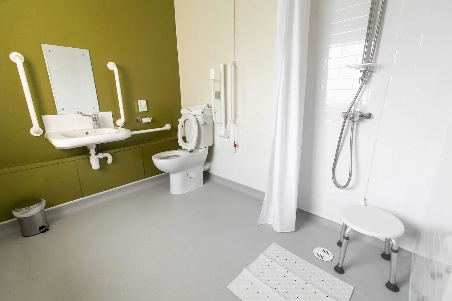 Jonas Hotel Badezimmer