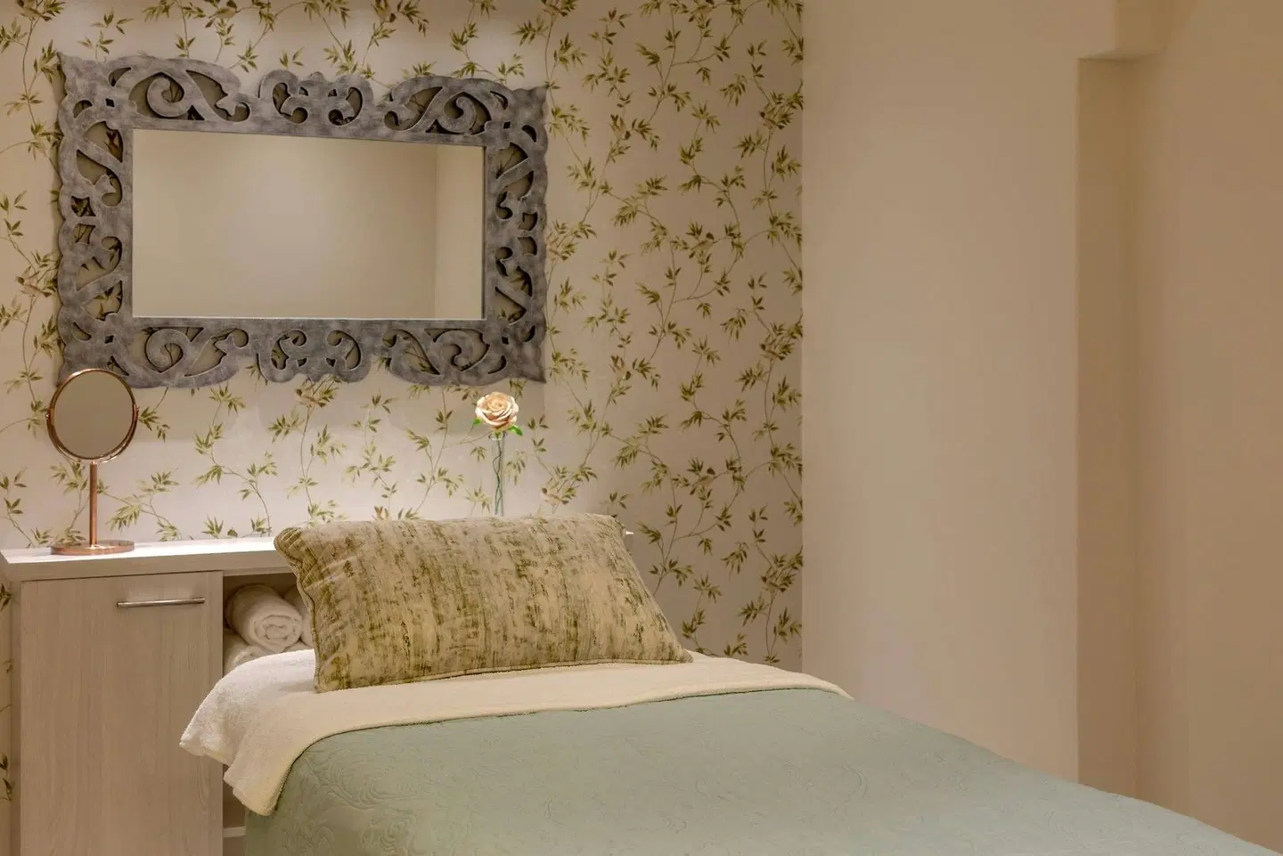 Protea Hotel by Marriott Fire & Ice! Cape Town ROOM_EXAMPLE
