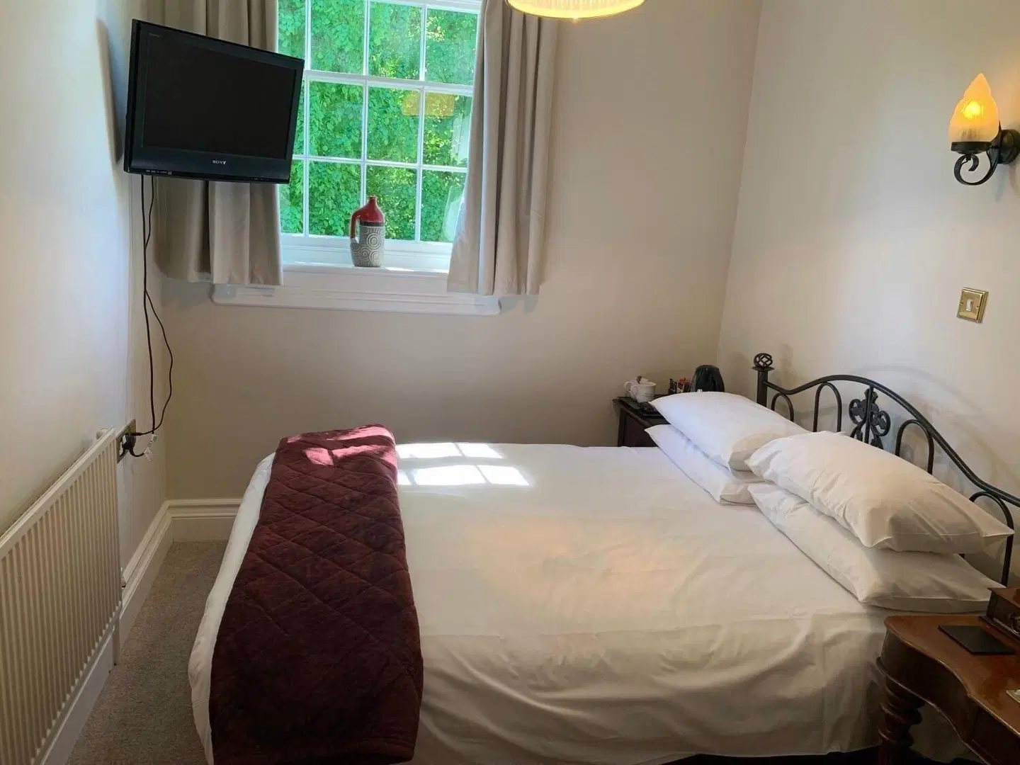 The Old Lodge ROOM_EXAMPLE