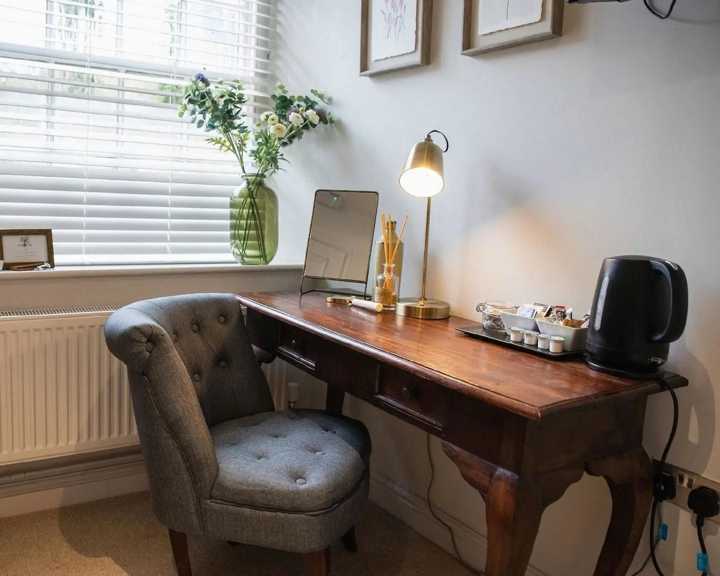 The Family Tree ROOM_EXAMPLE