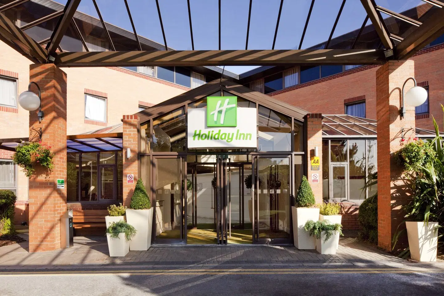 Holiday Inn Leamington Spa - Warwick EXTERIOR
