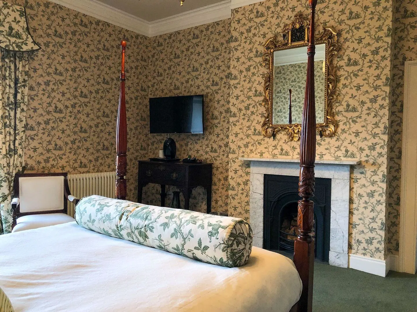 Netley Hall ROOM_EXAMPLE