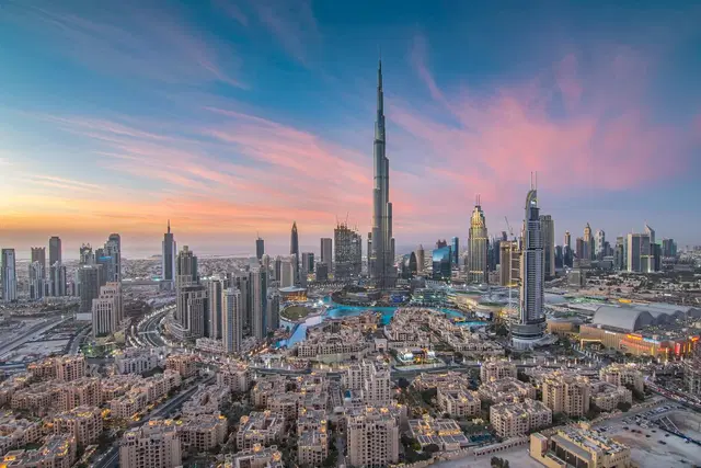Go with the Flow in den Vereinigten Arabischen Emiraten Terrasse
