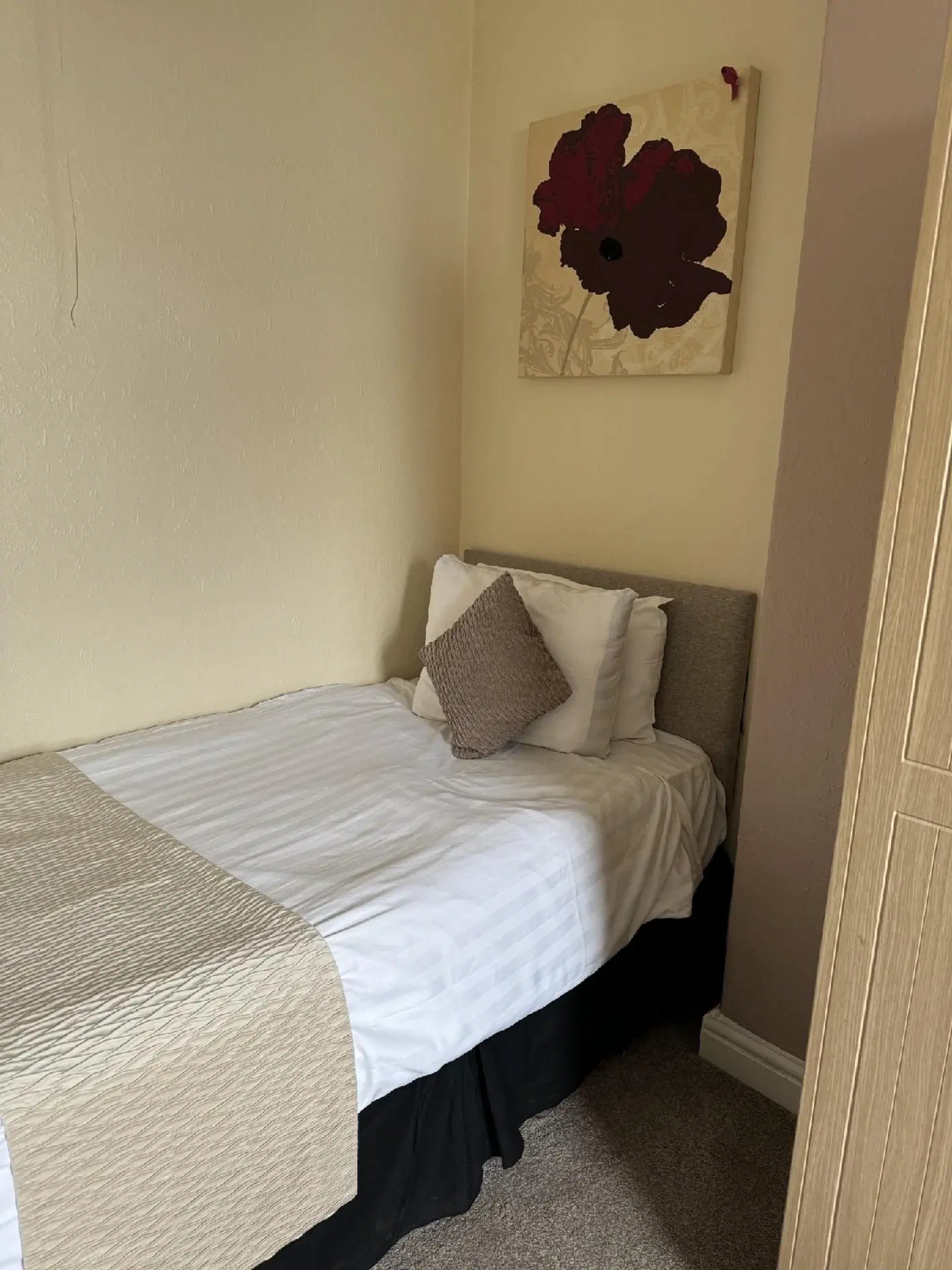 The Station Hotel ROOM_EXAMPLE