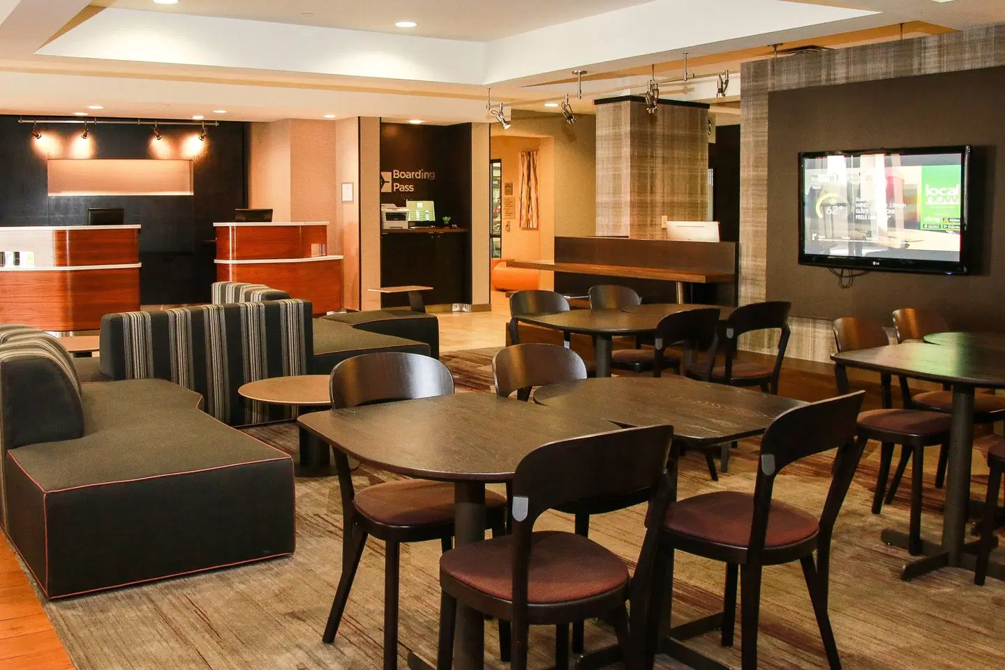 Courtyard by Marriott Chesapeake Greenbrier LOUNGE_LOBBY