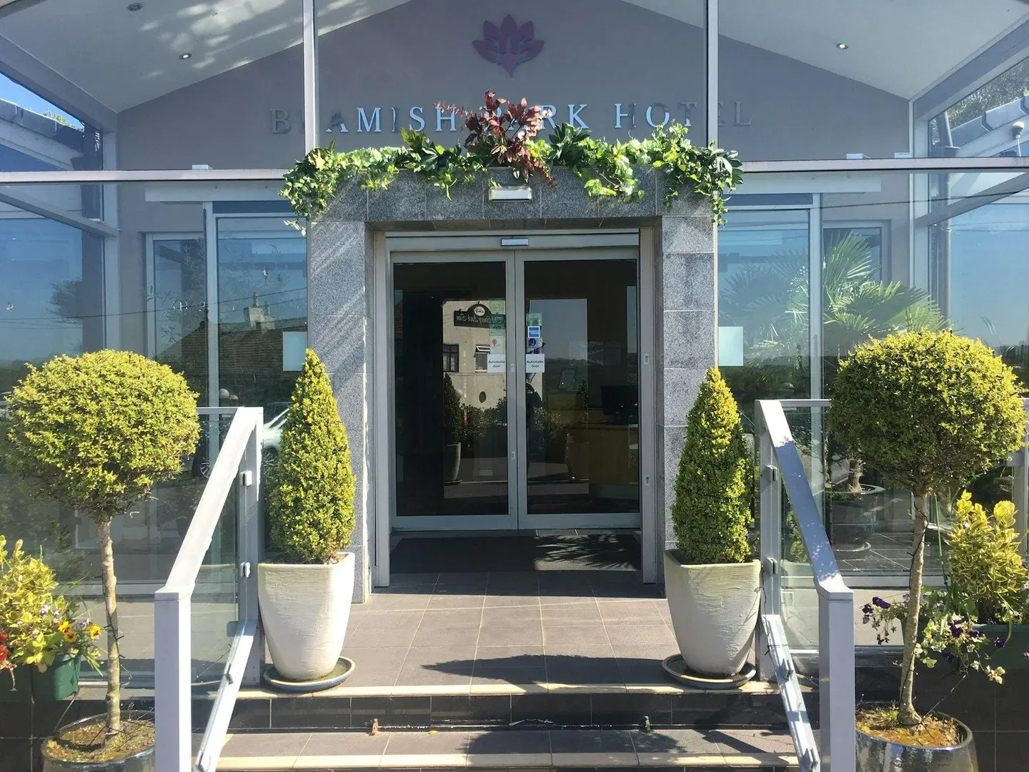 The Beamish Park Hotel EXTERIOR