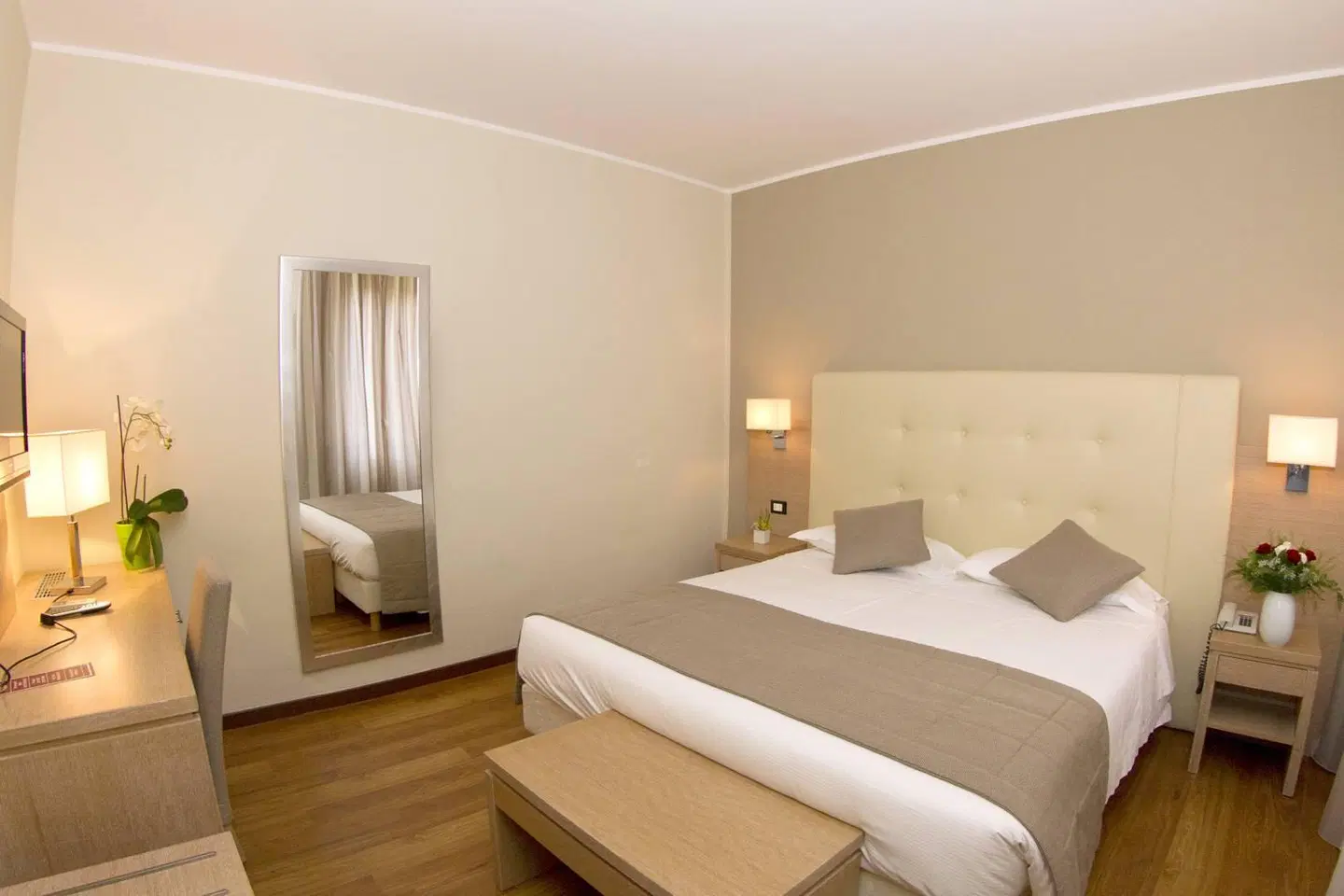 Hotel Accademia ROOM_EXAMPLE