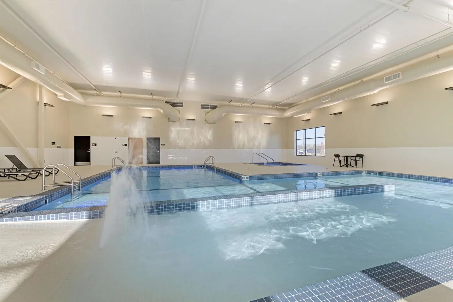 Best Western Plus Neepawa Hotel Hallenbad