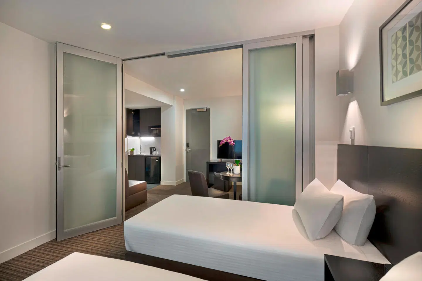 Causeway 323 ROOM_EXAMPLE