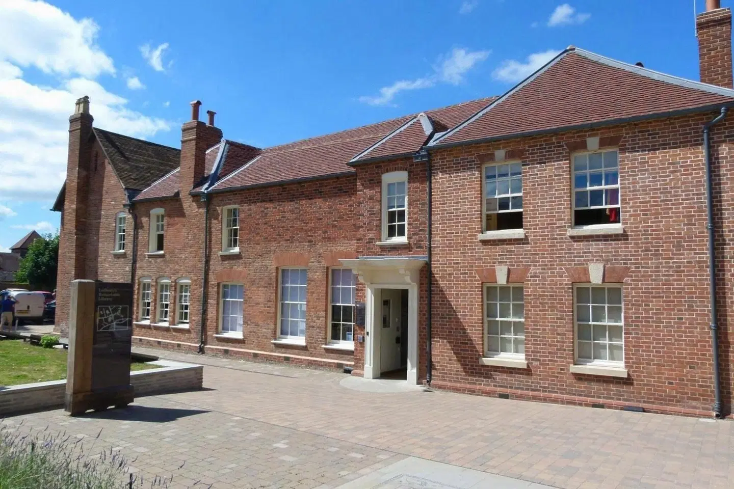 Talbot Hotel Ledbury EXTERIOR